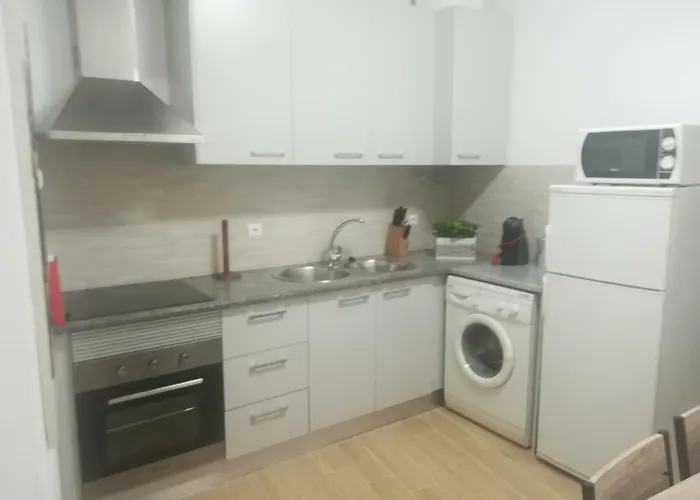 Isaura Henriques Appartement *